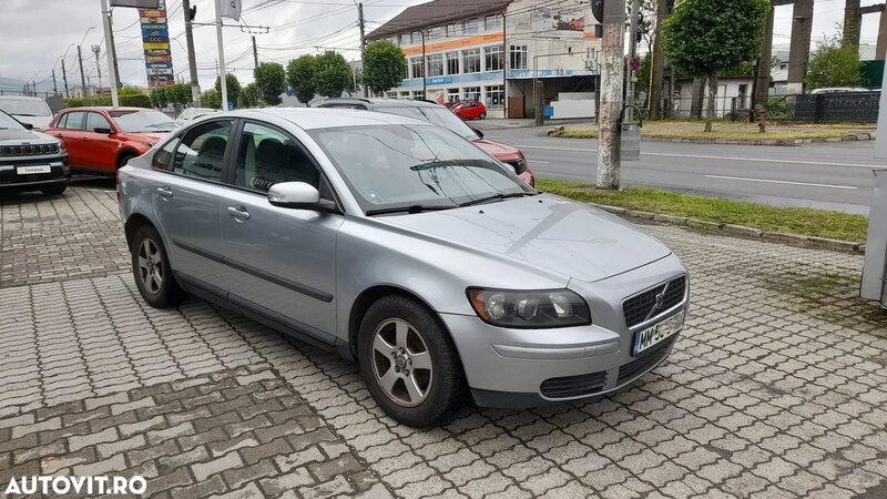 Volvo S40